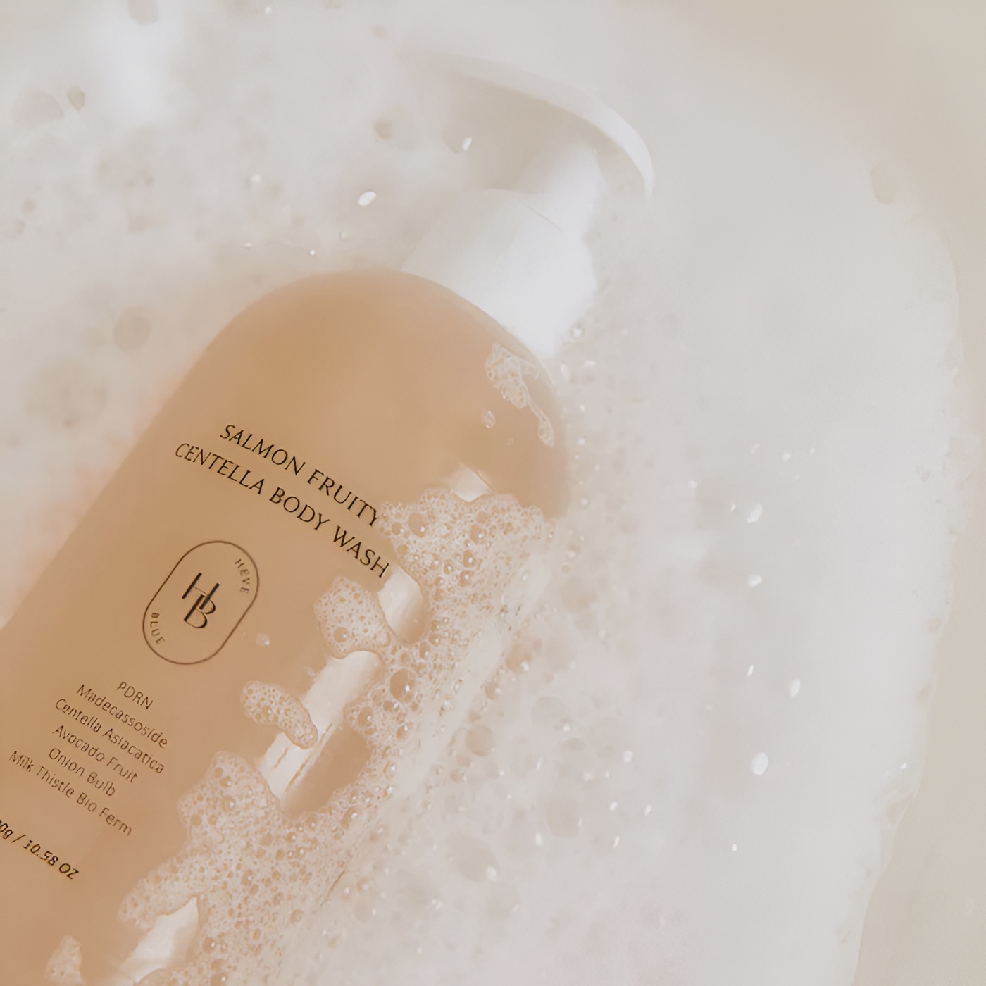 HEVEBLUE Salmon Fruity Centella Body Wash 300ML